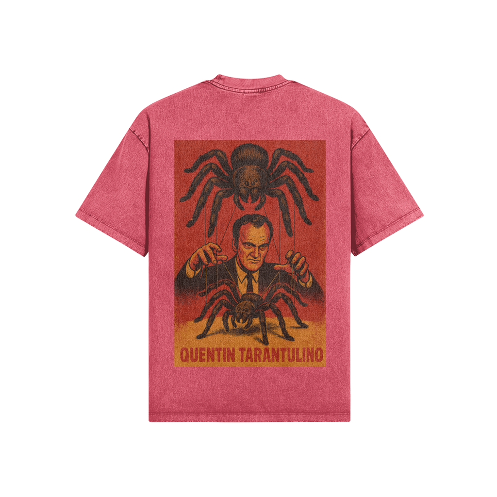 Grafica Quentin Tarantulino rossa, illustrazione in stile Tarantino con tarantola e regista